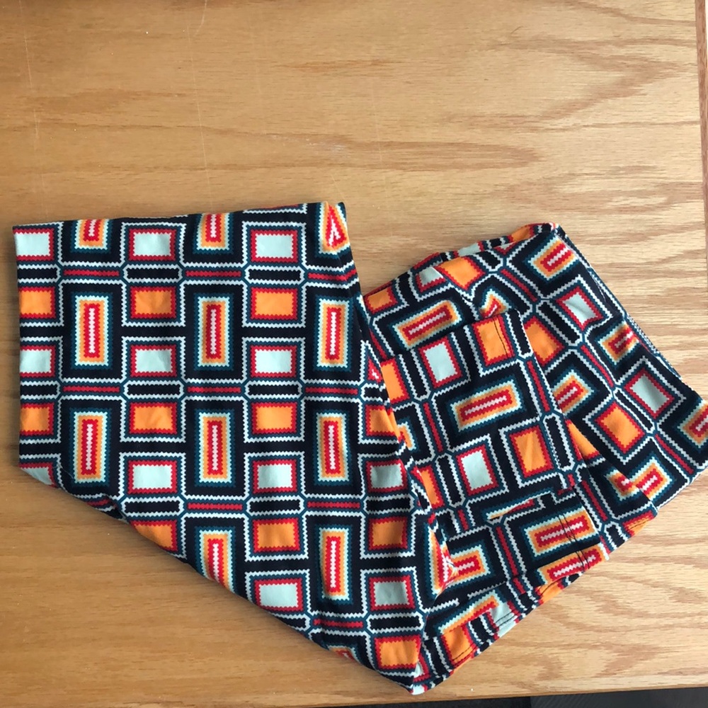 Lularoe Leggings Tall and curvy